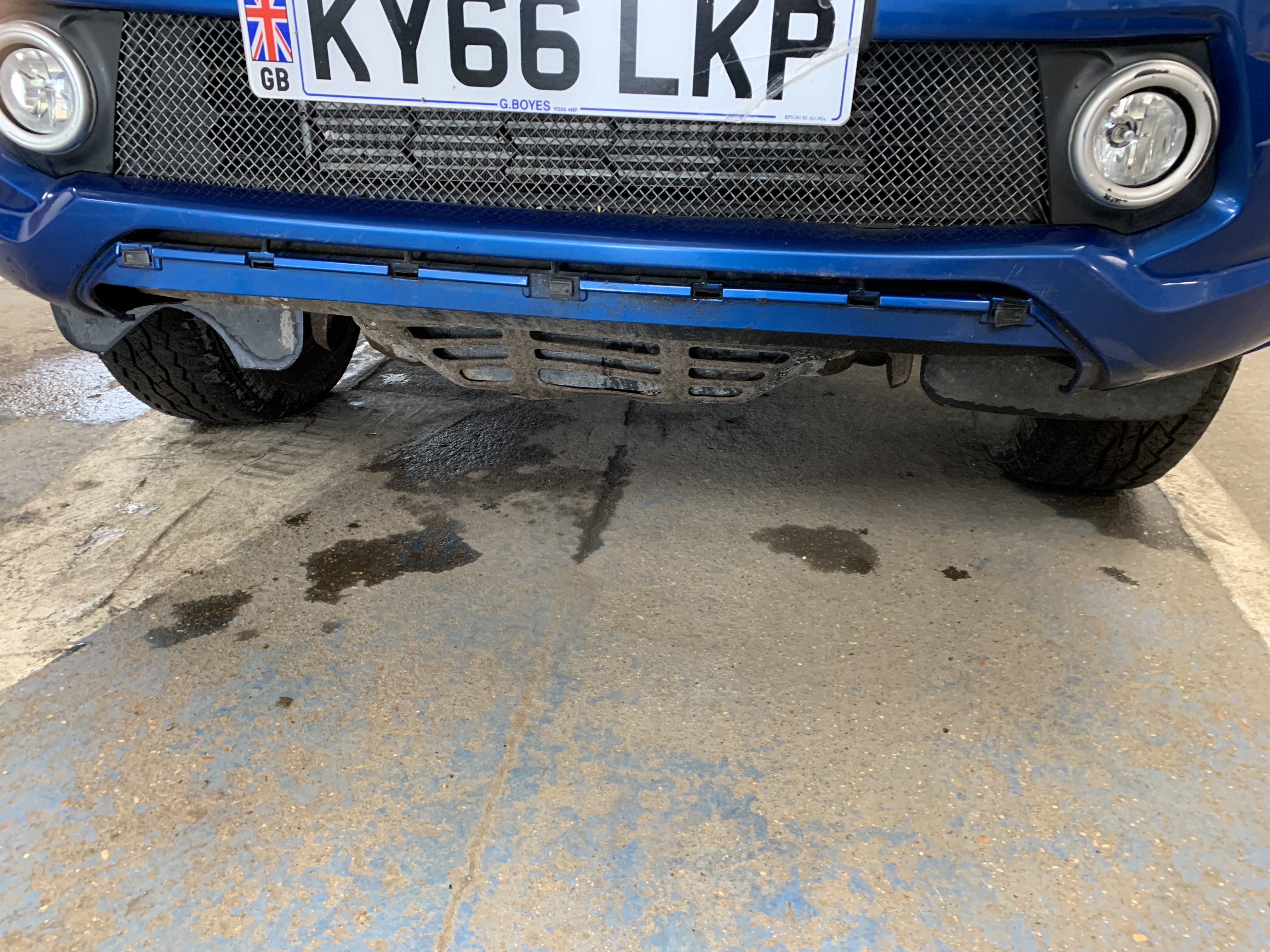 MITSUBISHI L200 Double Cab DI-D 178 Barbarian 4WD